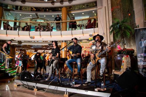 Acoustic Happy Hour featuring Southbound 75