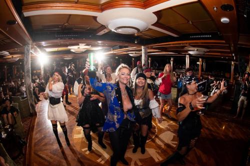 Mutiny in the Law Tigers Safari Club Party featuring Steel Rod